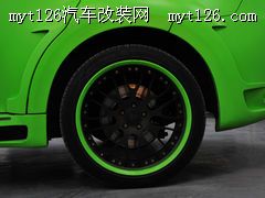 个性到痴狂！宝马X6哈曼改装版劲暴实拍