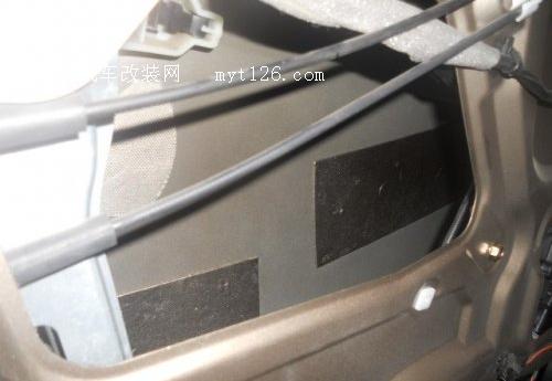 打造宁静座驾 帝豪EC7全车隔音作业t139.com 