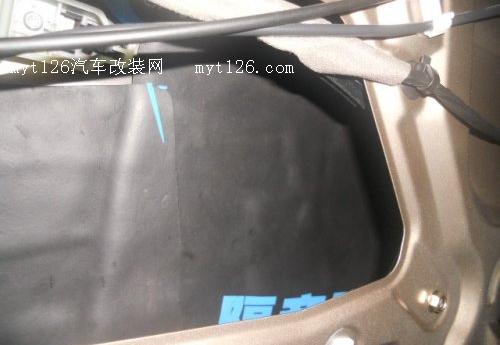 打造宁静座驾 帝豪EC7全车隔音作业t139.com 