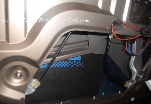 打造宁静座驾 帝豪EC7全车隔音作业t139.com 