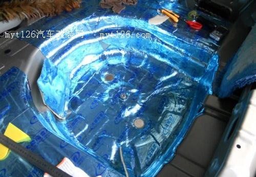 打造宁静座驾 帝豪EC7全车隔音作业t139.com 