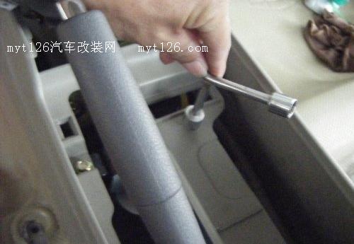 打造宁静座驾 帝豪EC7全车隔音作业t139.com 