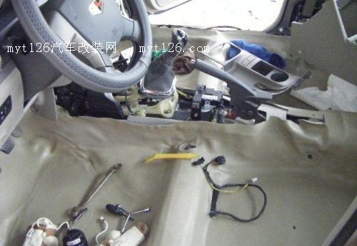 打造宁静座驾 帝豪EC7全车隔音作业t139.com 
