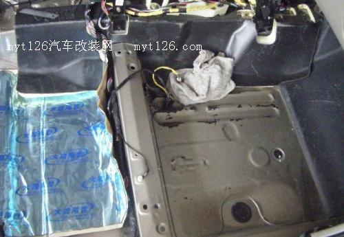 打造宁静座驾 帝豪EC7全车隔音作业t139.com 