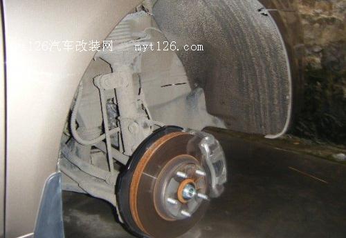 打造宁静座驾 帝豪EC7全车隔音作业t139.com 