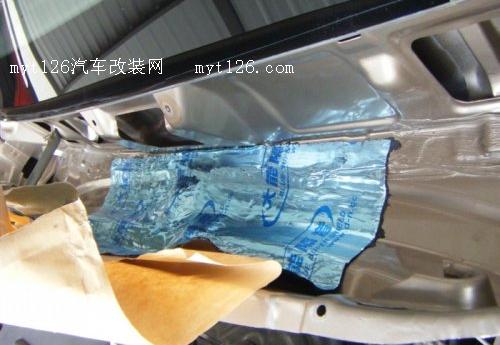 打造宁静座驾 帝豪EC7全车隔音作业t139.com 