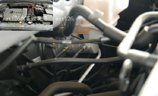 奔腾B70改装Q5双光透镜氙气灯 原装位安装图16 