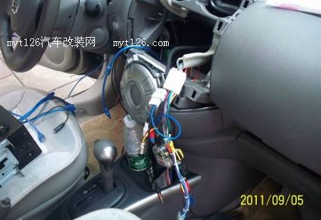 新阳关加装车载电脑 超多功能图7 