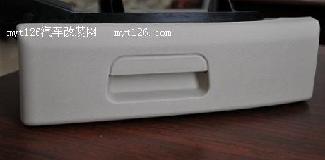 方便实用不占空间 速腾加装座椅抽屉
