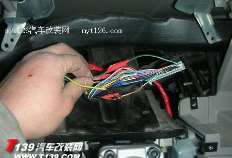 牛人自己动手 奇瑞QQ3改装电子助力 pic29 