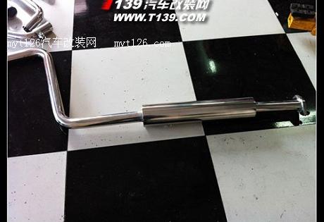 科鲁兹改装双边四出排气 声浪比较低沉图2 