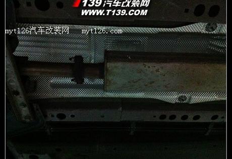 科鲁兹改装双边四出排气 声浪比较低沉图5 