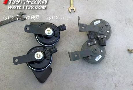 风云2安装蜗牛喇叭 完美甩掉盆式喇叭