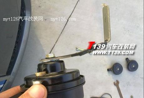 风云2安装蜗牛喇叭 完美甩掉盆式喇叭