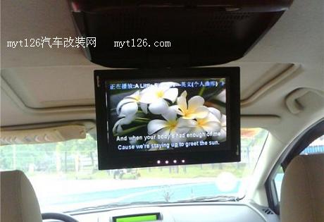 马自达5加装导航一体机及吸顶显示器