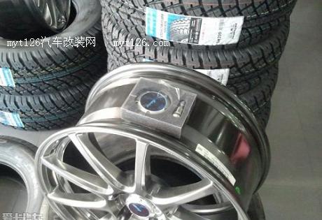 思铂睿更换轻量化轮毂与轮胎图2 