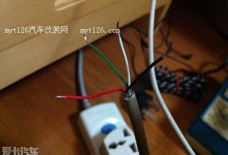 CR-V加装行车记录仪 自制电源线 