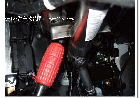不花钱 解决QQ3方向盘遮挡仪表盘问题