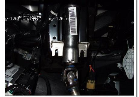 不花钱 解决QQ3方向盘遮挡仪表盘问题