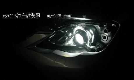 新锐志改装Q5小糸双光透镜实现4远2近pic16 