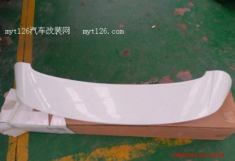 英朗加装IRMSCHER尾翼与双出排气 图1 