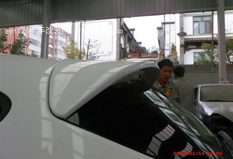 英朗加装IRMSCHER尾翼与双出排气 图6 