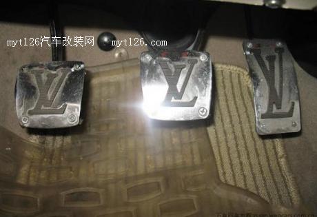 风云2新车装饰作业 展示个性车贴图17  