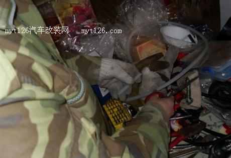 飞度加装电装蜗牛喇叭及双光透镜氙气大灯 