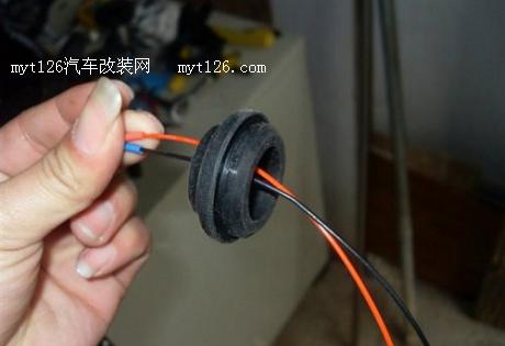 飞度加装电装蜗牛喇叭及双光透镜氙气大灯 