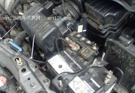飞度加装电装蜗牛喇叭及双光透镜氙气大灯 