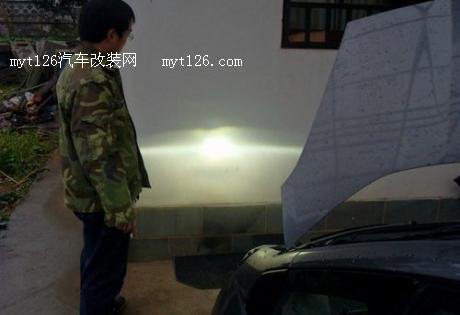 飞度加装电装蜗牛喇叭及双光透镜氙气大灯 