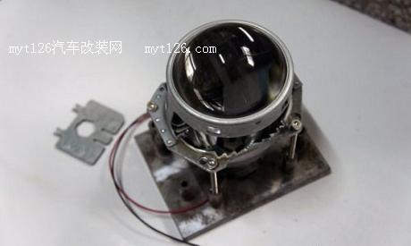福克斯全车灯光升级 大灯、雾灯、行车灯及倒车灯 