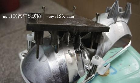 福克斯全车灯光升级 大灯、雾灯、行车灯及倒车灯 