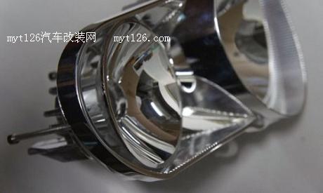 福克斯全车灯光升级 大灯、雾灯、行车灯及倒车灯 