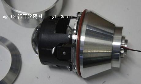 福克斯全车灯光升级 大灯、雾灯、行车灯及倒车灯 