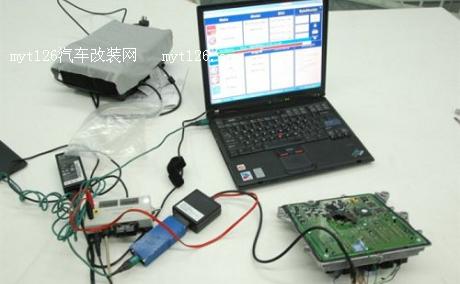 绿色旋风席卷而来 宝马X6升级ECU及亚光绿作业图9  