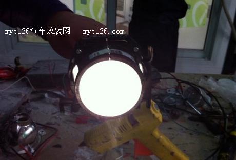 迈腾加装Q5双光透镜氙气大灯 完整过程供参考