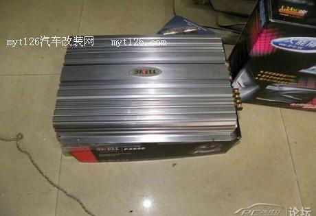 飞度改造主机与功放及隔音作业图4  