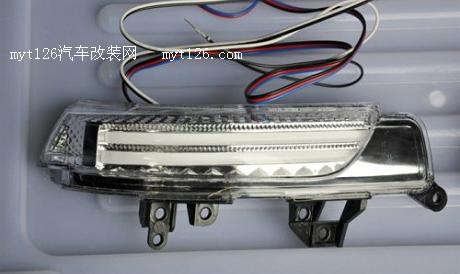 锐志风尚菁英版升级LED原装位日行灯图2 