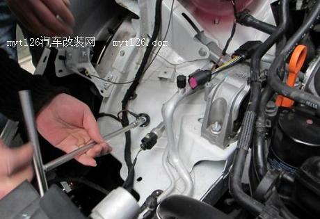 途观改原厂AFS随动转向氙气大灯