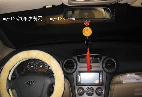 新佳乐成功安装电子防眩后视镜图1 
