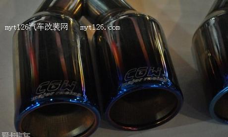 宝马X6改装碳纤维机盖及CGW排气 变身优雅贵族图9  