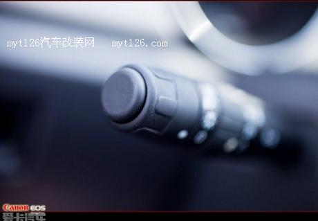 风神H30 CROSS白色天窗手动版提车报告 