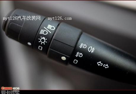 风神H30 CROSS白色天窗手动版提车报告 