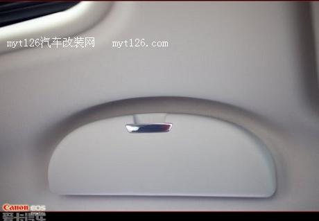风神H30 CROSS白色天窗手动版提车报告 