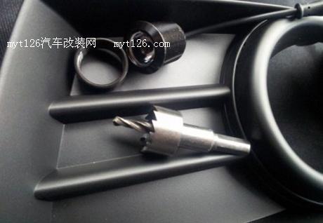 打造天语SX4动感日行灯 “U”形设计 