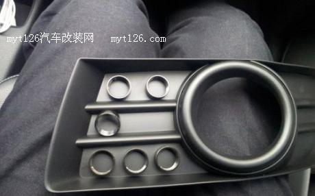 打造天语SX4动感日行灯 “U”形设计 