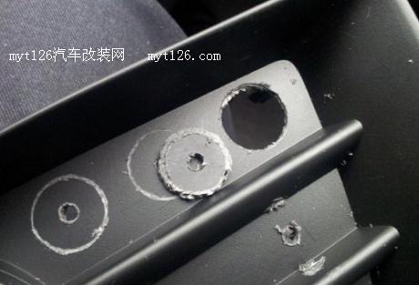 打造天语SX4动感日行灯 “U”形设计 
