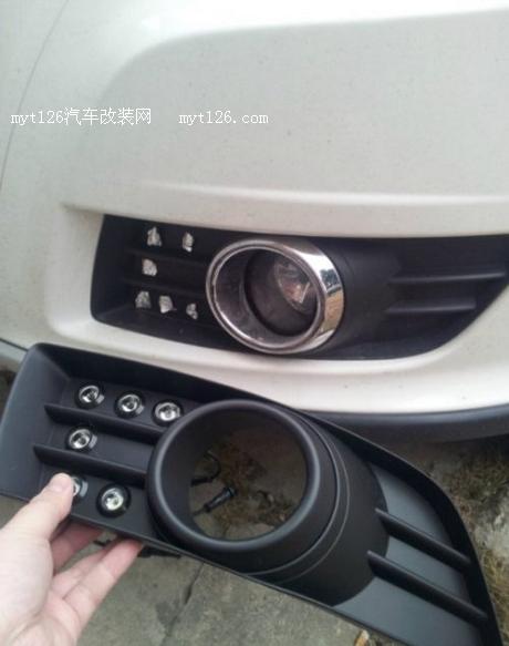 打造天语SX4动感日行灯 “U”形设计 