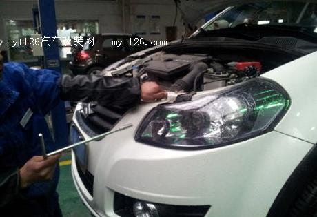 打造天语SX4动感日行灯 “U”形设计 